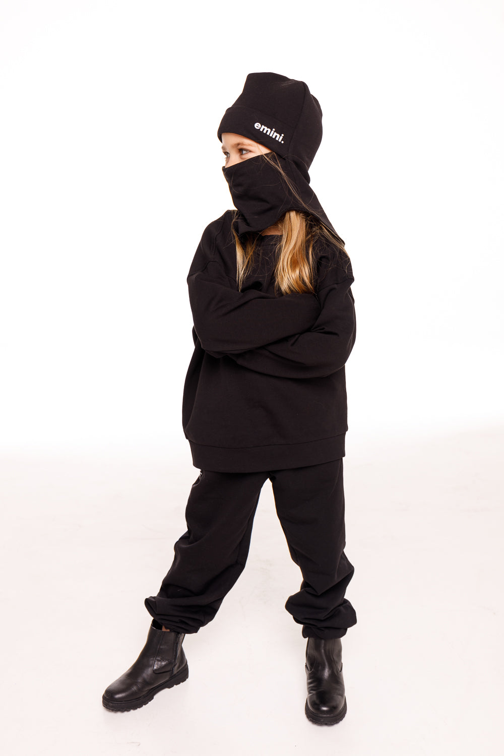 LIGHT Moon Balaclava Pure black